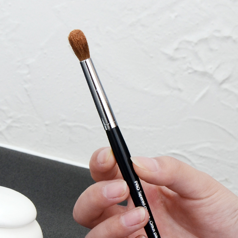 プロのアイシャドウブラシ,天然ヤギの毛,化粧品,9月19日 - Beauty Blender In Makeup のレビューと価格